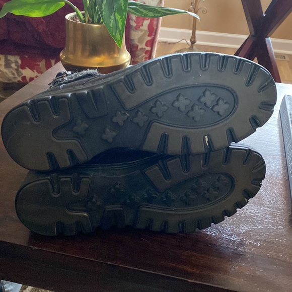 Cliffs by White Mountain boots - Picture 3 of 6